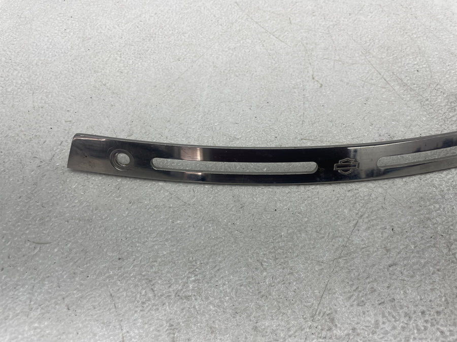 07-11 HARLEY-DAVIDSON ELECTRA GLIDE CLASSIC FLHTC WINDSHIELD MOUNT BRACKET TRIM