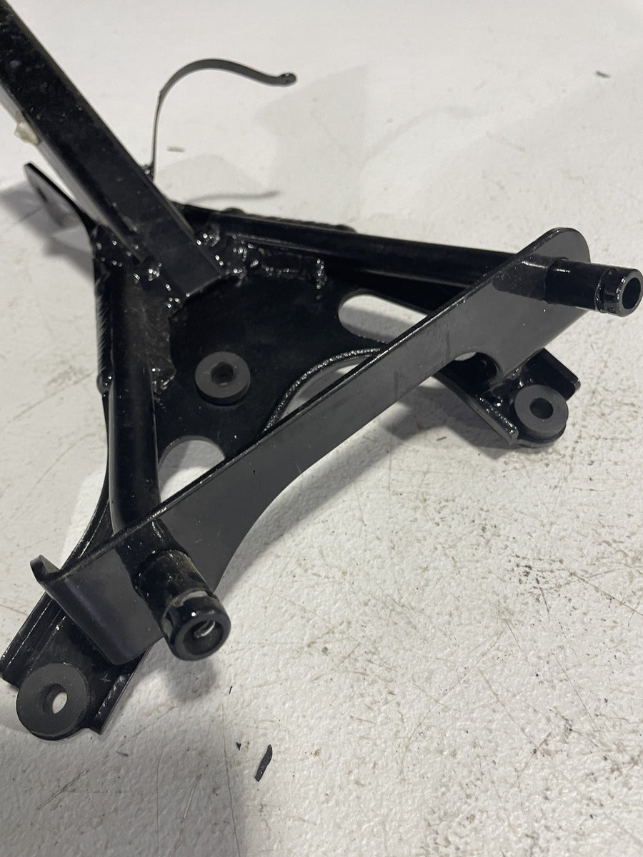 98-99 KAWASAKI NINJA ZX9R UPPER FAIRING MIRROR GAUGES STAY BRACKET