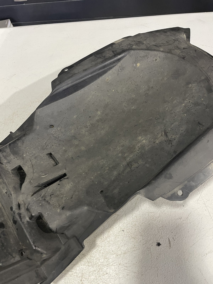 03-07 SUZUKI SV1000S REAR BACK TAIL UNDERTAIL BATTERY TRAY PLASTIC