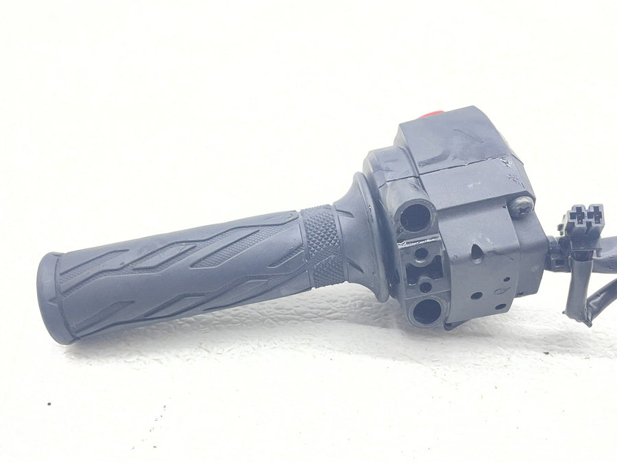 11-26 SUZUKI GSXR750 GSXR600 RIGHT SWITCH CONTROL KILL OFF START SIGNAL SWITCHES