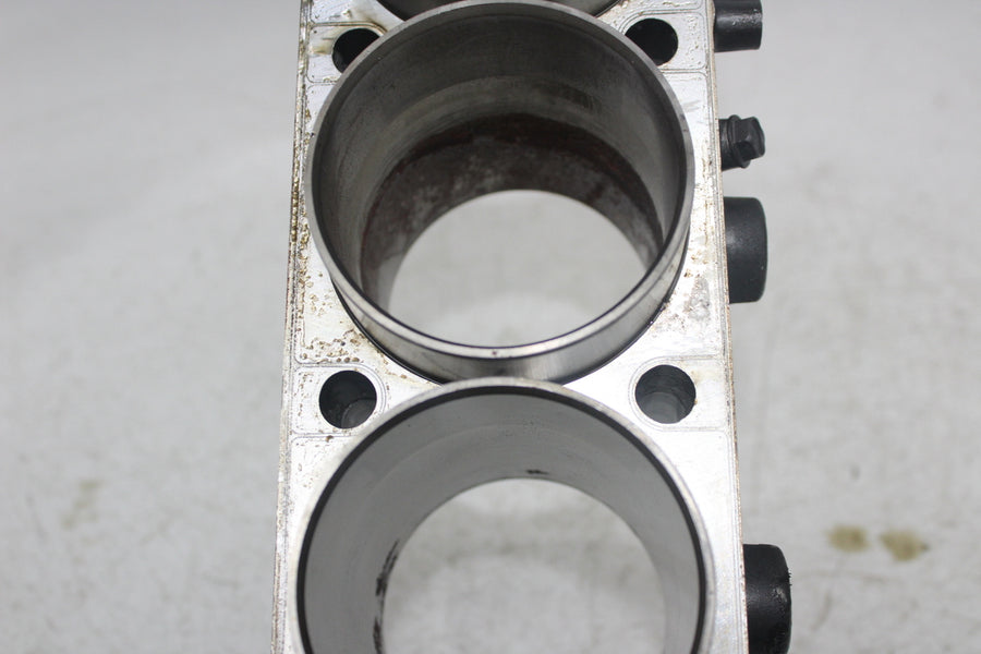 93-01 KAWASAKI NINJA ZX11 ENGINE MOTOR CYLINDER JUG