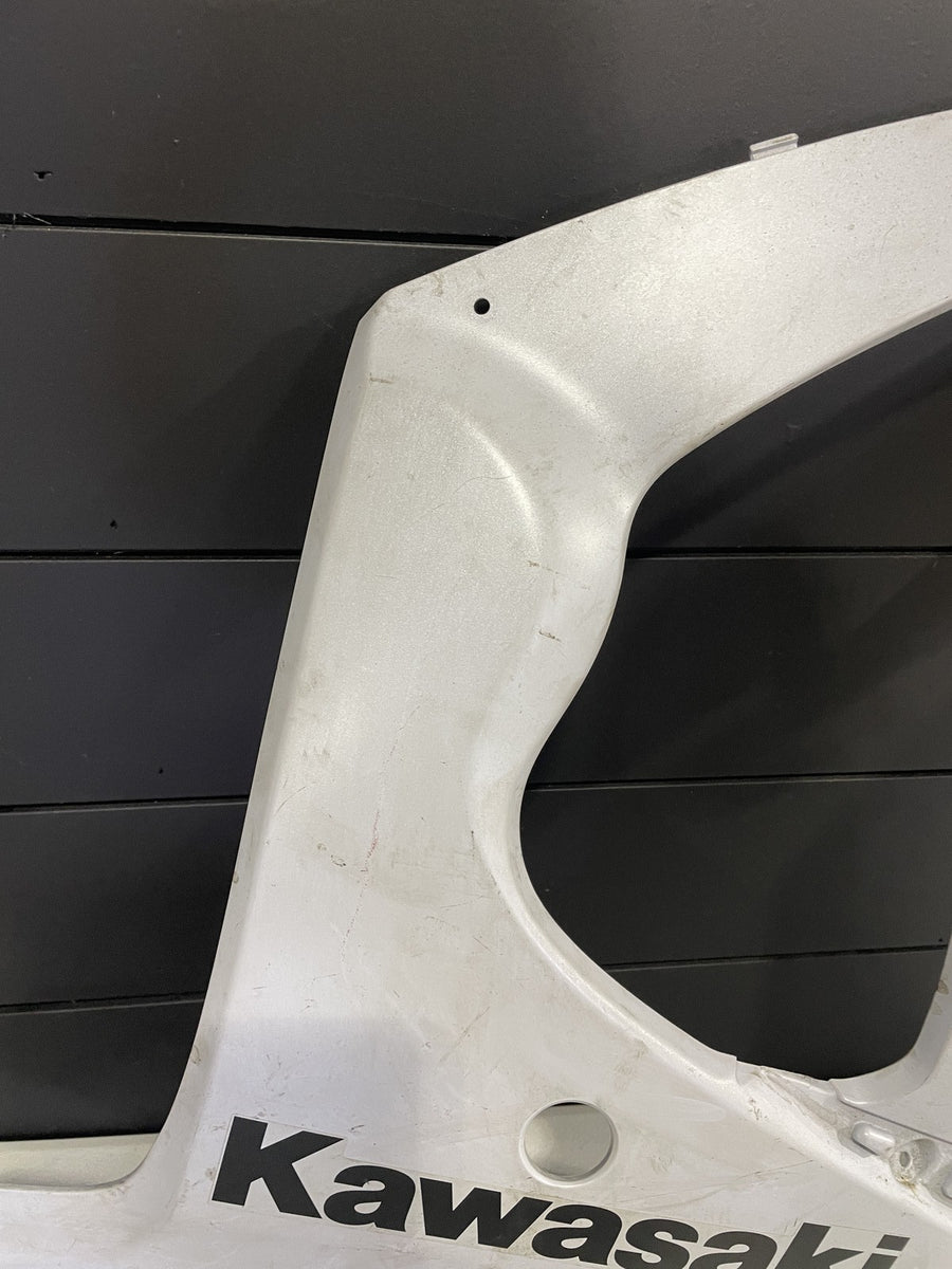 11-15 KAWASAKI NINJA ZX10R RIGHT MID UPPER SIDE FAIRING COWL PLASTIC