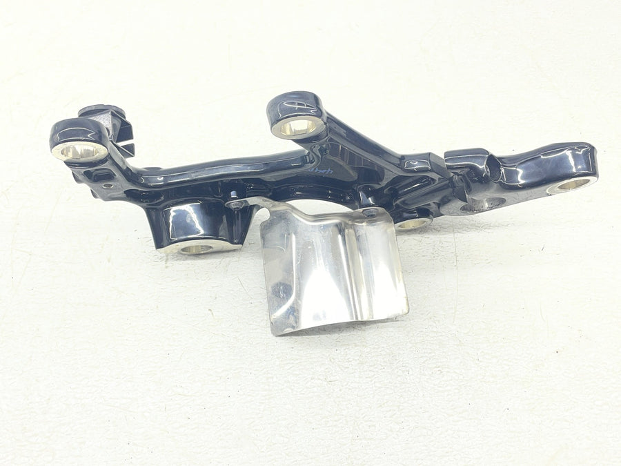 25-26 HARLEY-DAVIDSON NIGHTSTER RH975 FRAME MOUNT BRACKET PAIR