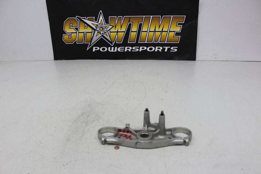 97 YAMAHA YZF1000 FORKS UPPER TRIPLE TREE CLAMP