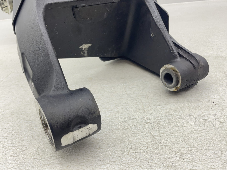21-24 DUCATI SUPERSPORT 950 S REAR SWINGARM SUSPENSION SWING ARM HUB CARRIER
