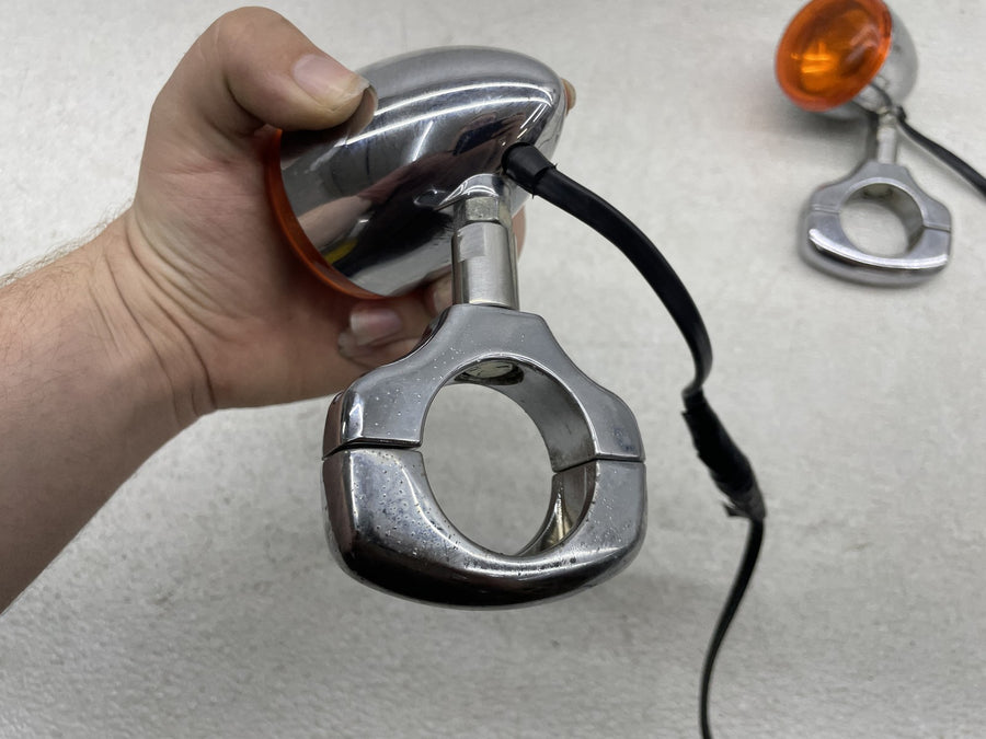 01-06 HARLEY-DAVIDSON SOFTAIL STANDARD FXSTI FRONT LEFT RIGHT TURN SIGNALS LIGHT