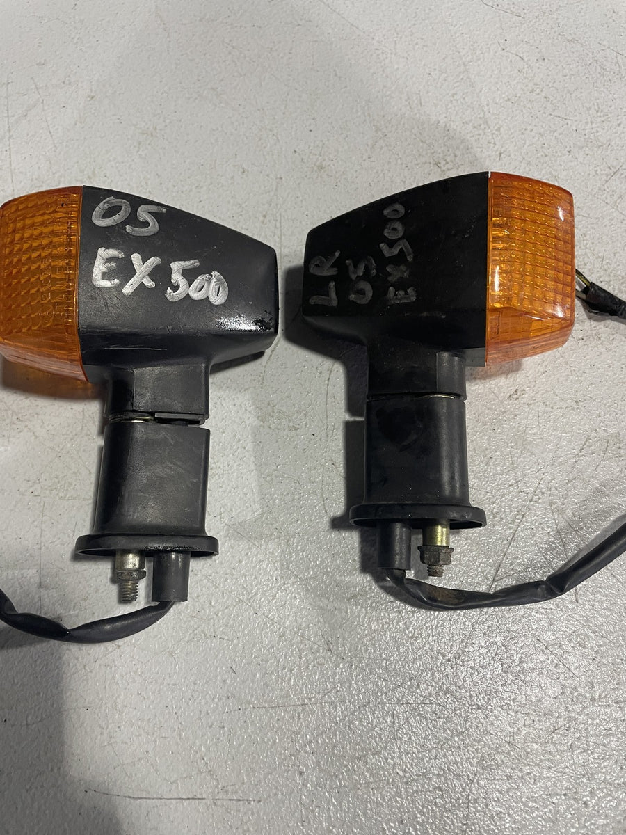 94-09 KAWASAKI NINJA 500R EX500D REAR LEFT RIGHT TURN SIGNALS LIGHT INDICATORS