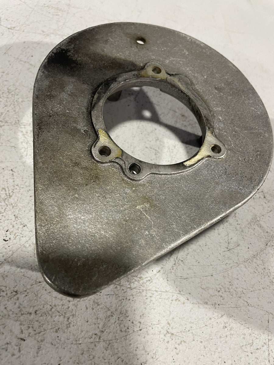 1999 HARLEY-DAVIDSON SOFTAIL AIR CLEANER FILTER BOX COVER BACKING PLATE