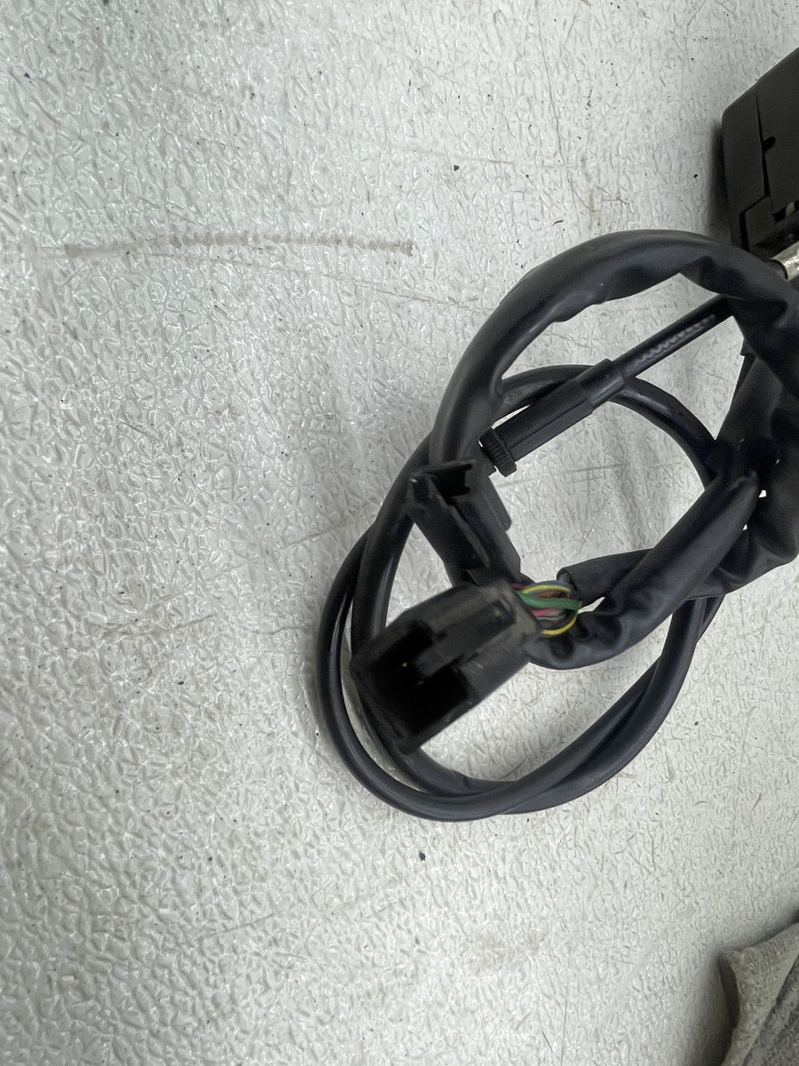 02-05 KAWASAKI NINJA ZX12R LEFT RIGHT SWITCHES CONTROL ON OFF START SIGNAL LIGHT