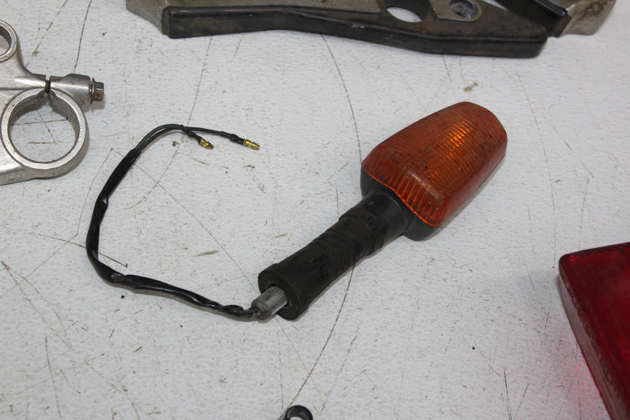 1986 YAMAHA RADIAN 600 YX600 PARTS AND HARDWARE LIGHTS BRACKET IGNITION