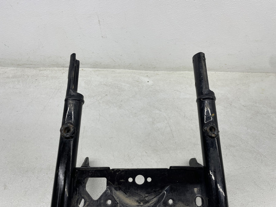 12-16 HARLEY-DAVIDSON ROAD GLIDE SPECIAL FLTRXS REAR BACK FENDER SUBFRAME