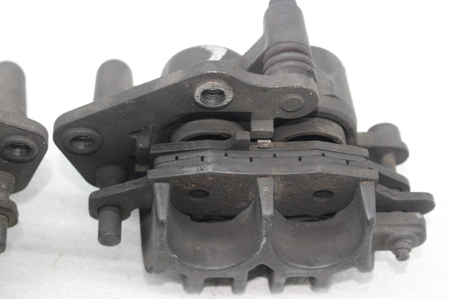 99-03 SUZUKI BANDIT 600 GSF600 RIGHT LEFT FRONT BRAKE CALIPER SET PAIR MASTER
