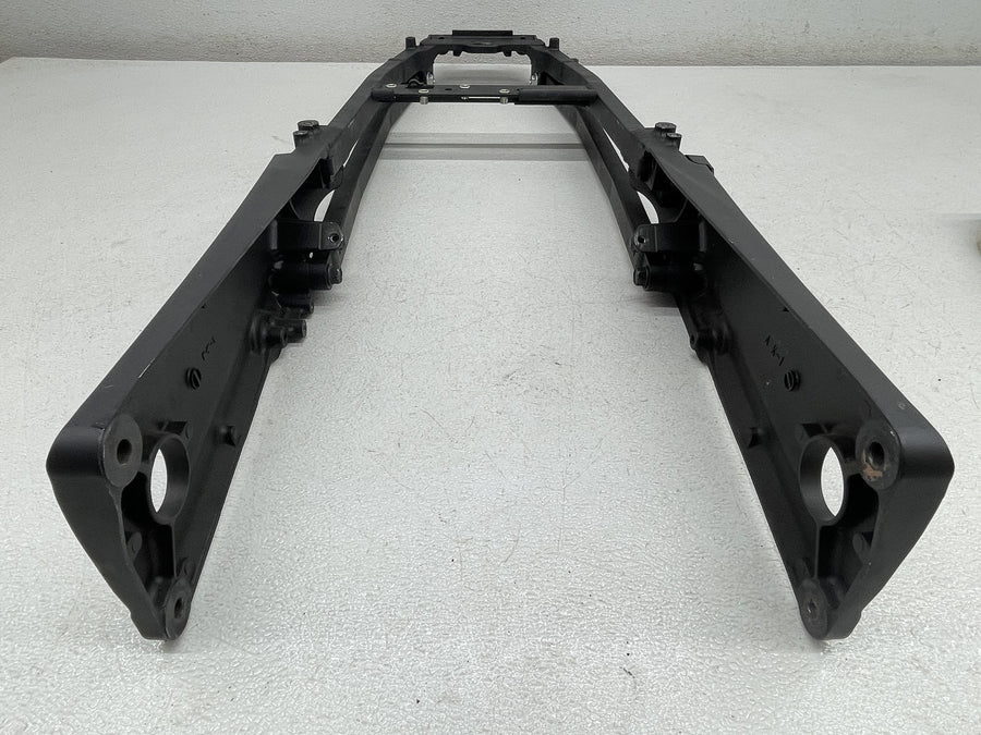 12-25 KAWASAKI NINJA ZX14R REAR SUBFRAME BACK SUB FRAME STRAIGHT