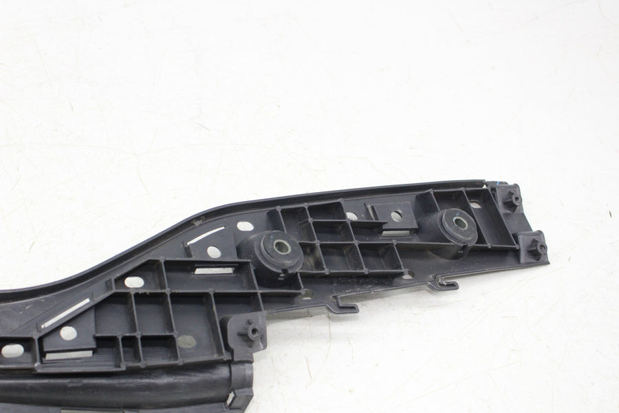 03-06 SUZUKI BURGMAN 400 AN400 LEFT RIGHT LOWER LEG FOOT BOARDS COVERS
