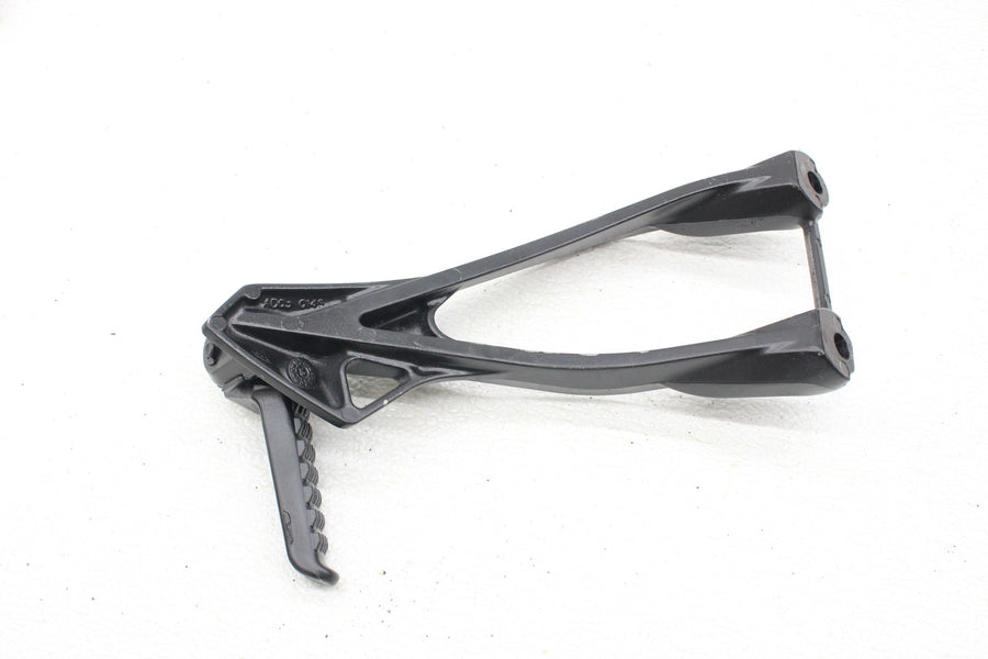 05 06 KAWASAKI NINJA ZX6R 636 REAR BACK PASSENGER PEG SET PAIR