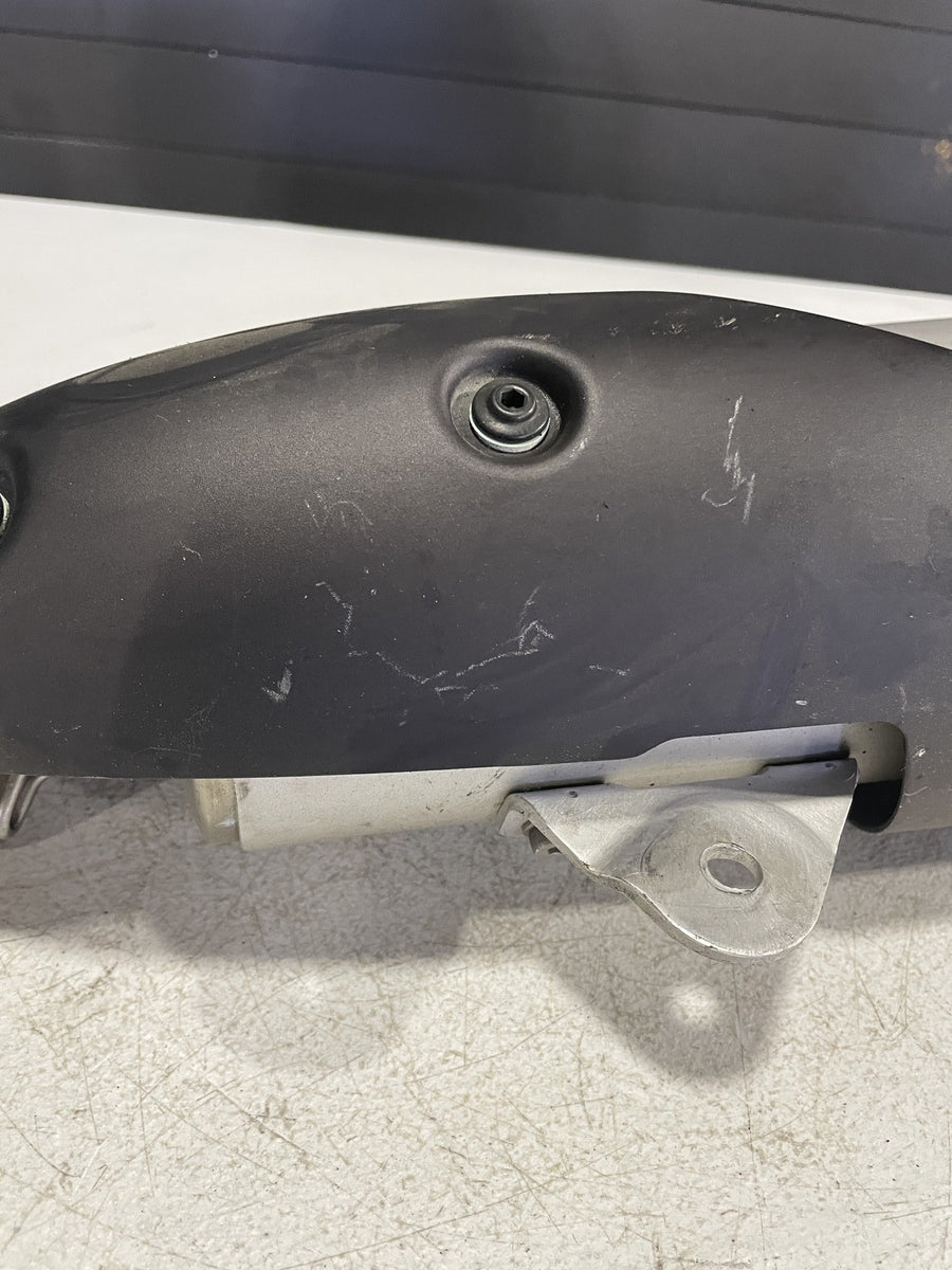 08-14 DUCATI MONSTER 696 RIGHT EXHAUST PIPE MUFFLER SLIP ON CAN SILENCER