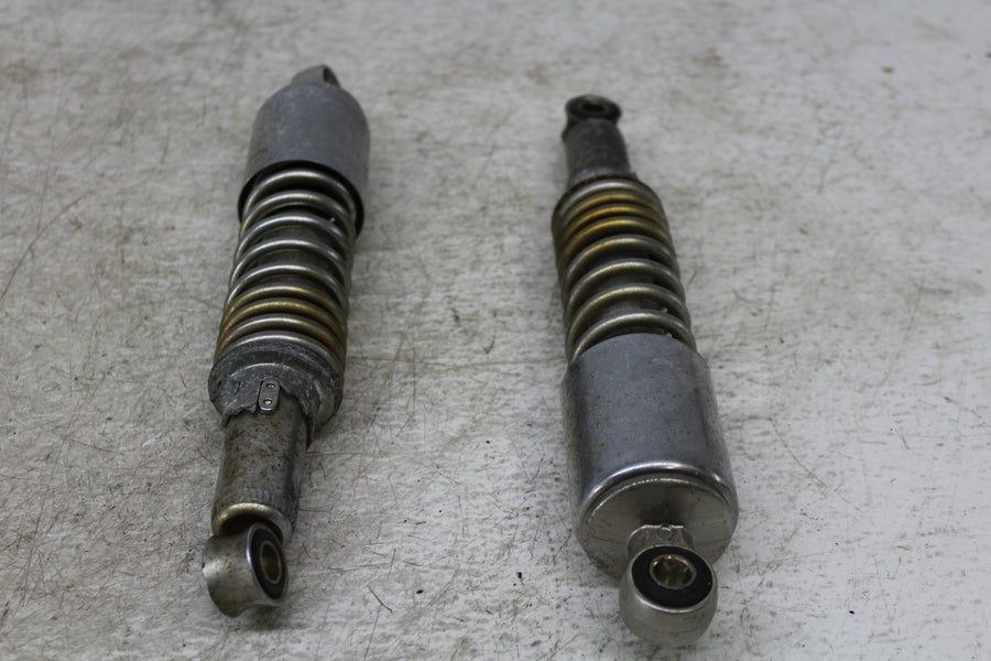 94 SUZUKI GN125E REAR BACK SHOCK SHOCKS ABSORBERS PAIR SET
