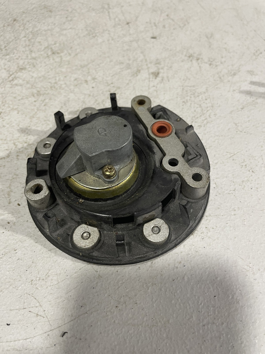 99-02 YAMAHA YZF R6 IGNITION LOCK SET W/ GAS CAP AND SEAT LOCK NO KEY