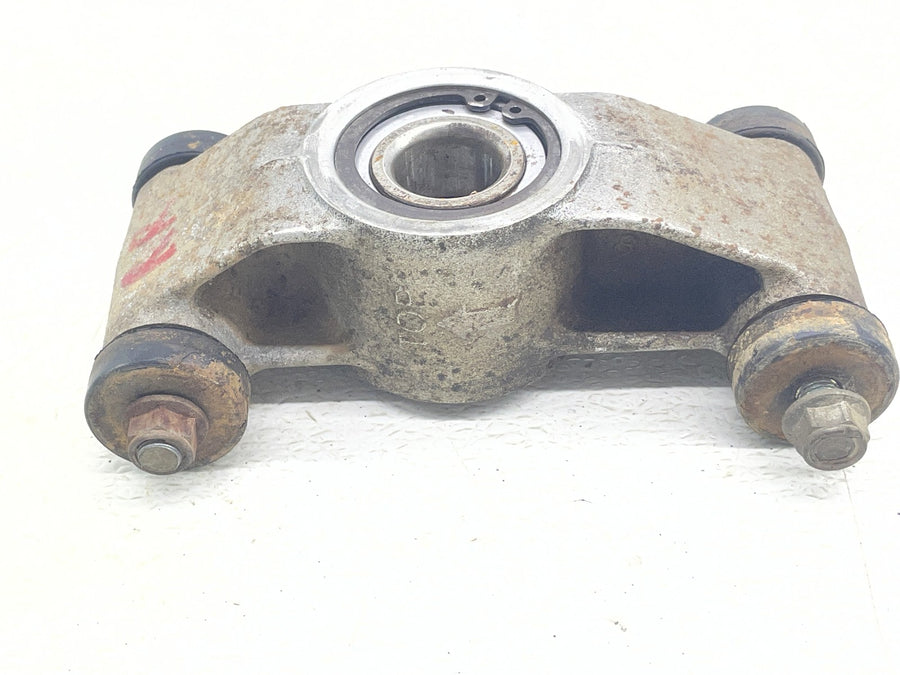 05-09 KAWASAKI BRUTE FORCE 750 KVF750 RIGHT REAR BACK STEERING KNUCKLE SPINDLE