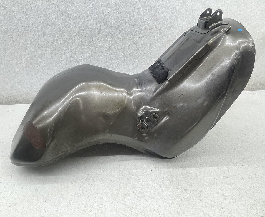 02-05 KAWASAKI NINJA ZX12R GAS TANK FUEL CELL PETROL RESERVOIR
