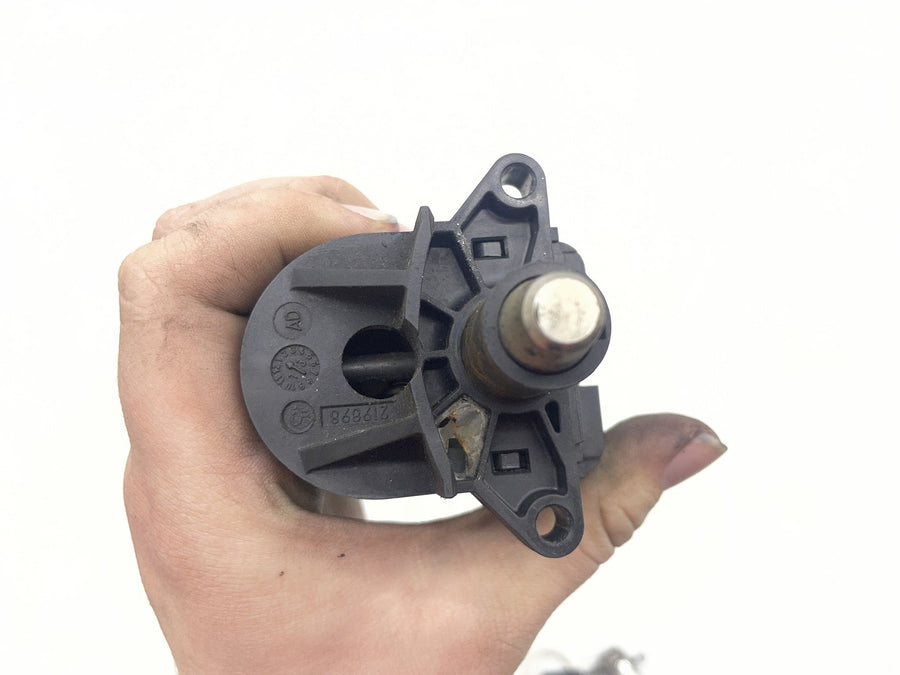 12-16 HARLEY-DAVIDSON ELECTRA GLIDE ULTRA CLASSIC FLHTCU IGNITION LOCK W/ KEY