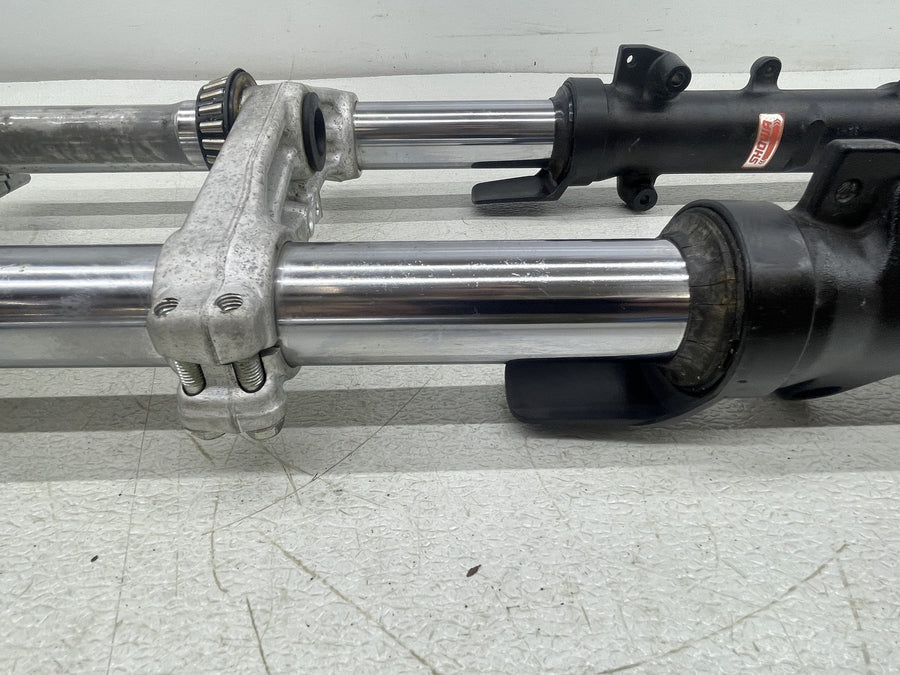 11-12 SUZUKI BANDIT GSX1250FA FRONT FORKS SUSPENSION TRIPLE TREE STRAIGHT