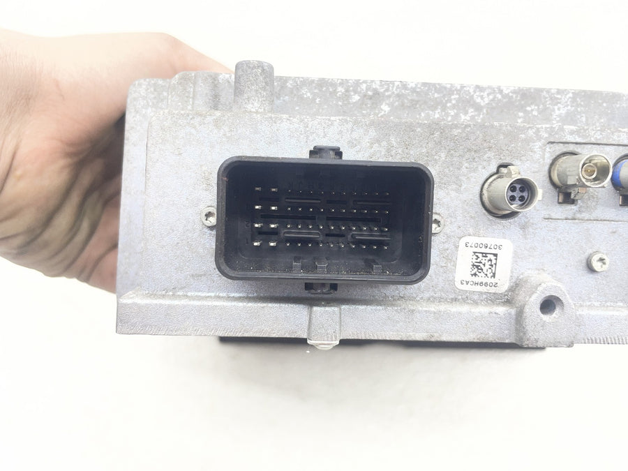 17-23 HARLEY-DAVIDSON ROAD GLIDE SPECIAL FLTRXS RADIO STEREO CONTROL UNIT