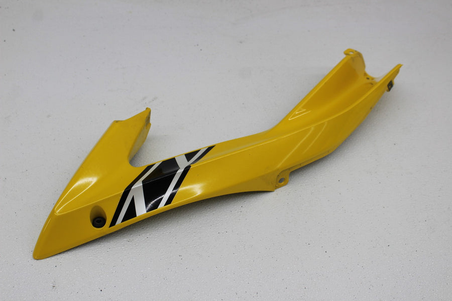06-07 YAMAHA YZF R6 RIGHT FRONT UPPER MID SIDE FAIRING COWL PLASTIC