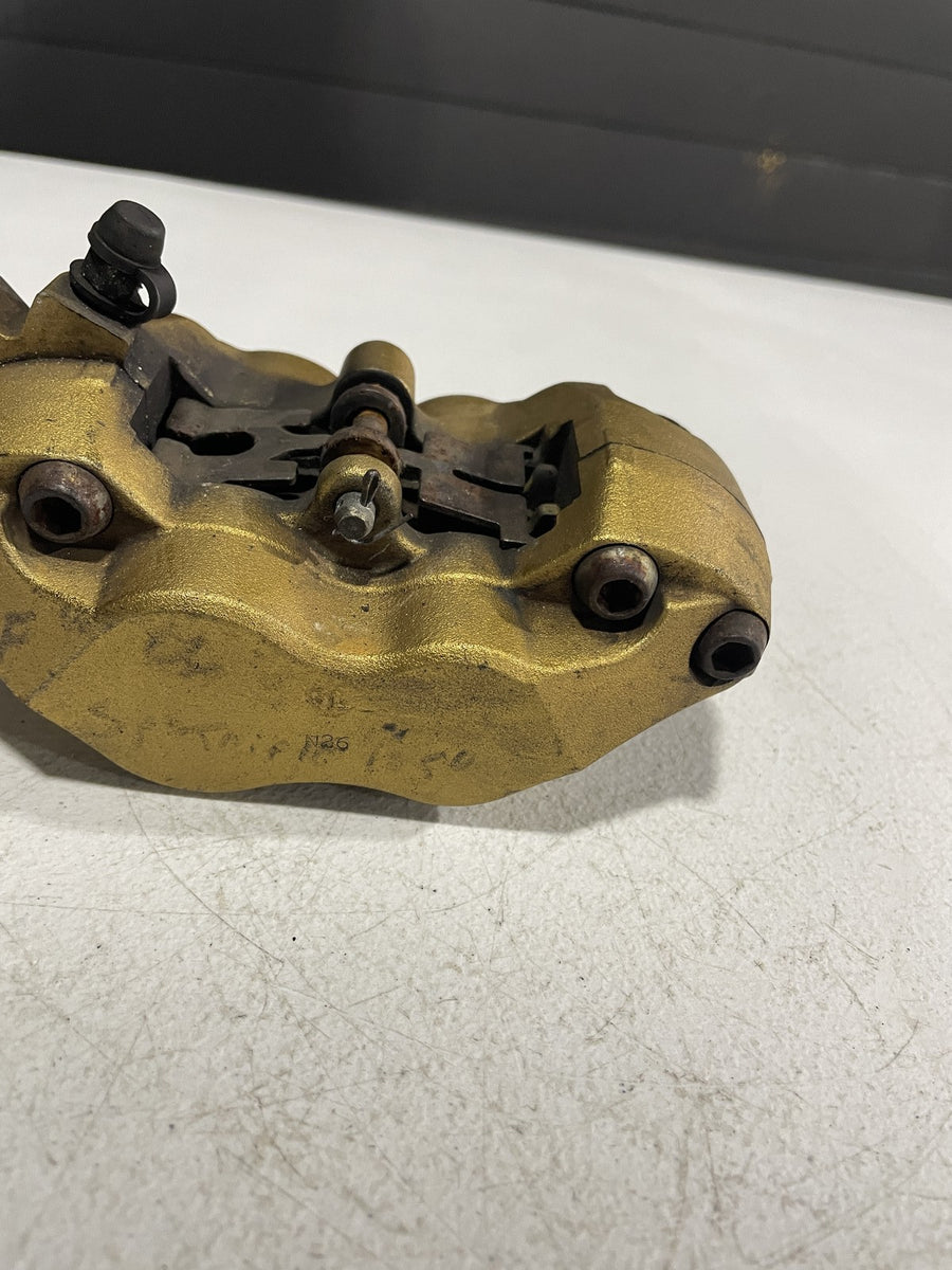 2006 TRIUMPH SPEED TRIPLE 1050 RIGHT LEFT FRONT BRAKE CALIPER SET PAIR CALIPERS