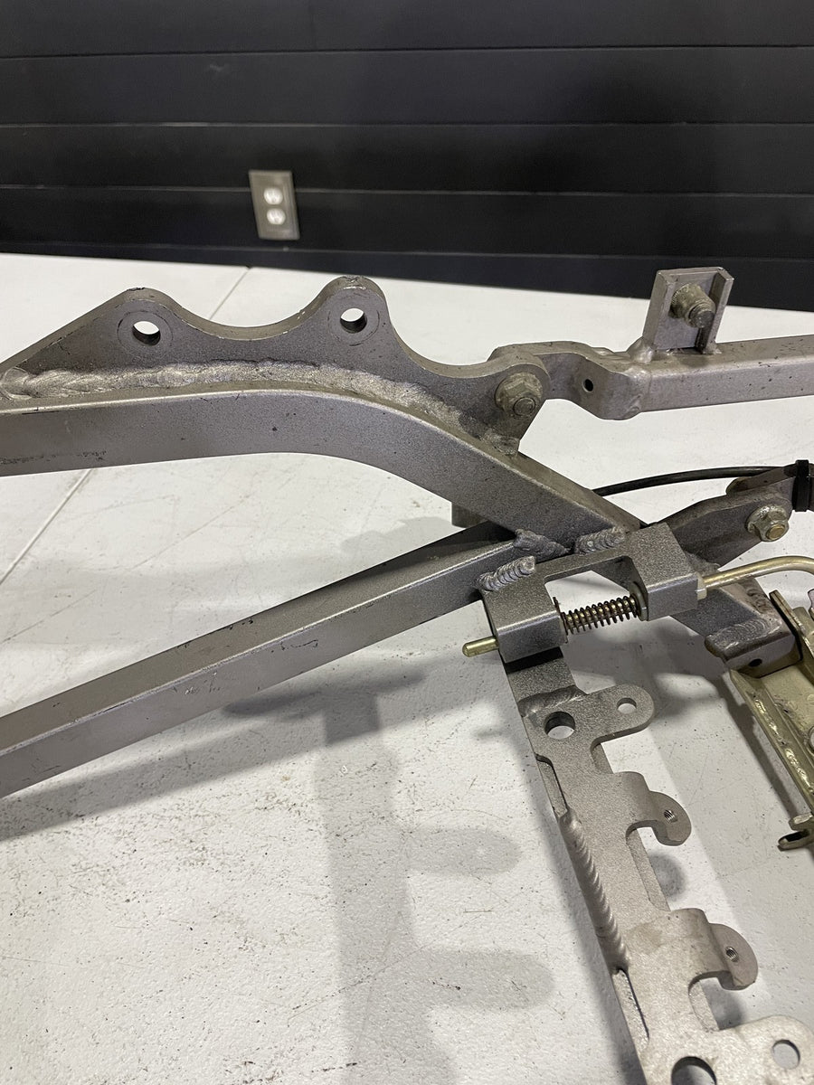 93-95 KAWASAKI NINJA ZX7R REAR BACK TAIL SUBFRAME SUB FRAME