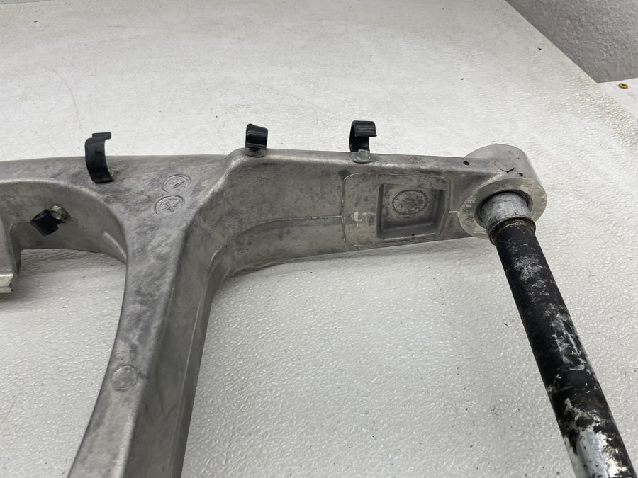 06-07 HARLEY-DAVIDSON STREET ROD VRSCR REAR SWINGARM SUSPENSION ARM