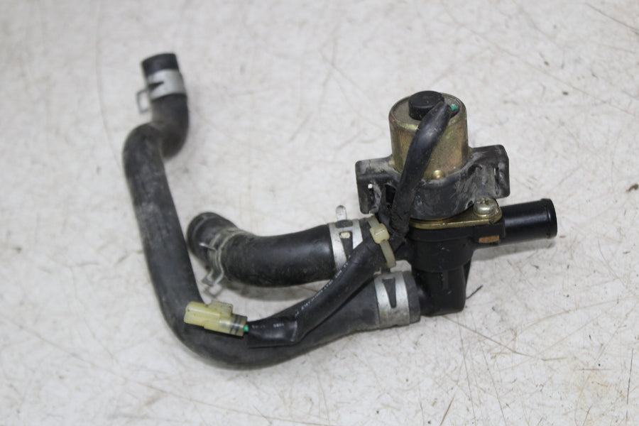05 YAMAHA YZF R6 PARTS AND HARDWARE NUTS BOLTS KICKSTAND