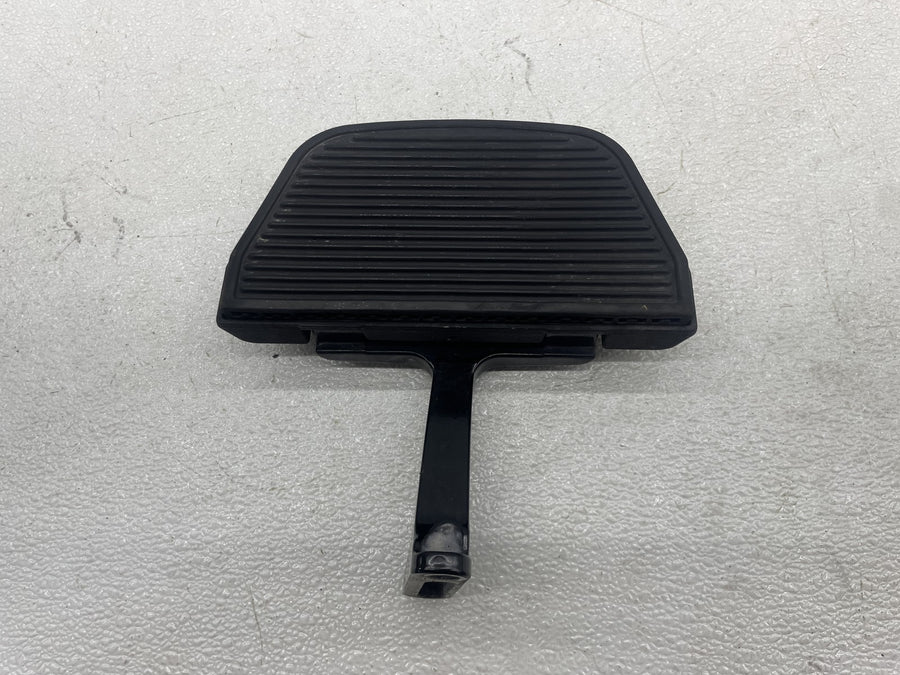 17-23 HARLEY-DAVIDSON ROAD GLIDE SPECIAL FLTRXS REAR PASSENGER FLOORBOARDS PAIR
