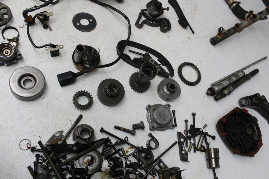 86-06 KAWASAKI CONCOURS 1000 ZG1000A PARTS AND HARDWARE NUTS BOLTS