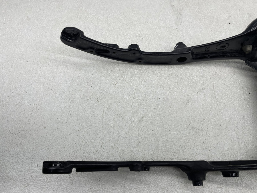 07-11 HARLEY-DAVIDSON ELECTRA GLIDE ULTRA CLASSIC REAR BACK FENDER SUBFRAME