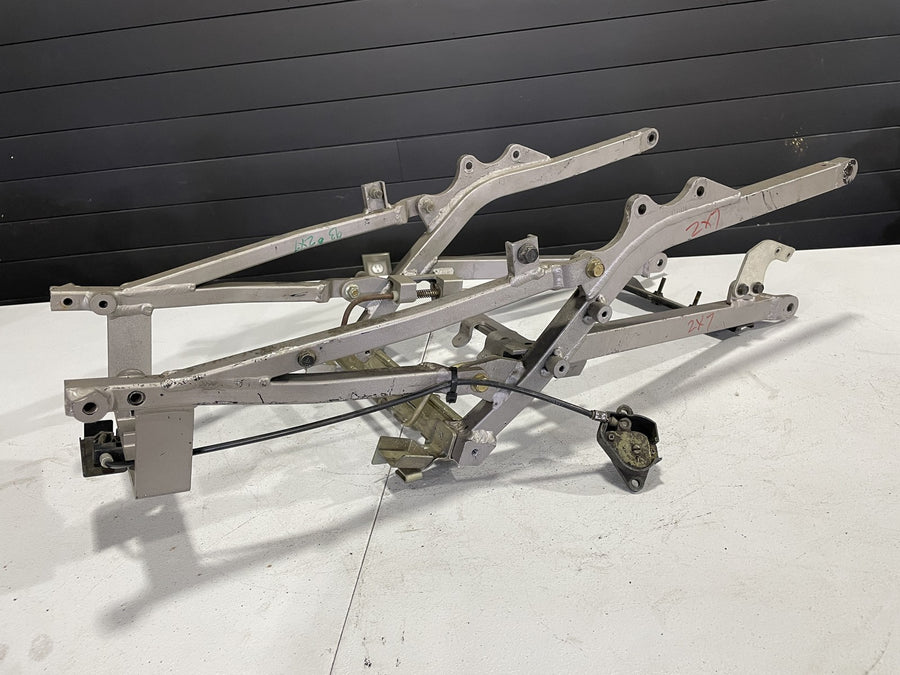93-95 KAWASAKI NINJA ZX7R REAR BACK TAIL SUBFRAME SUB FRAME