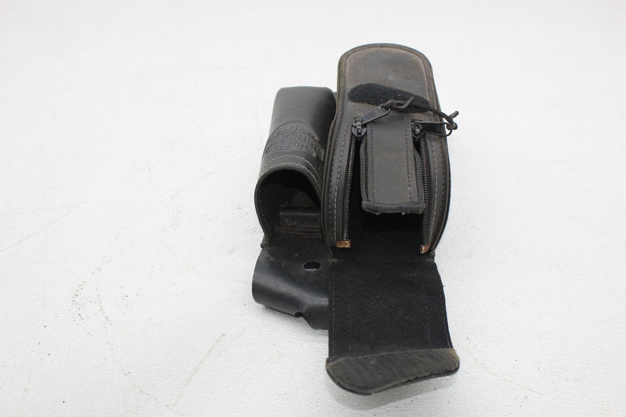 00-06 HARLEY-DAVIDSON ROAD KING CLASSIC FLHRCI STORAGE COMPARTMENT POCKET PAIR