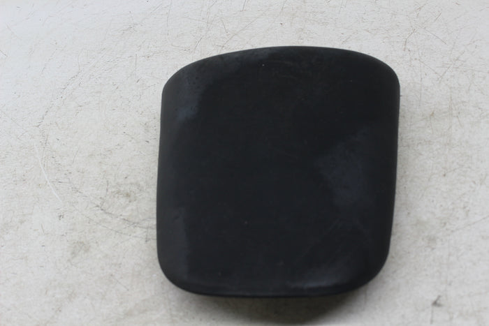 00-02 KAWASAKI NINJA ZX6R REAR BACK PASSENGER TANDEM SEAT PAD SADDLE PILLION