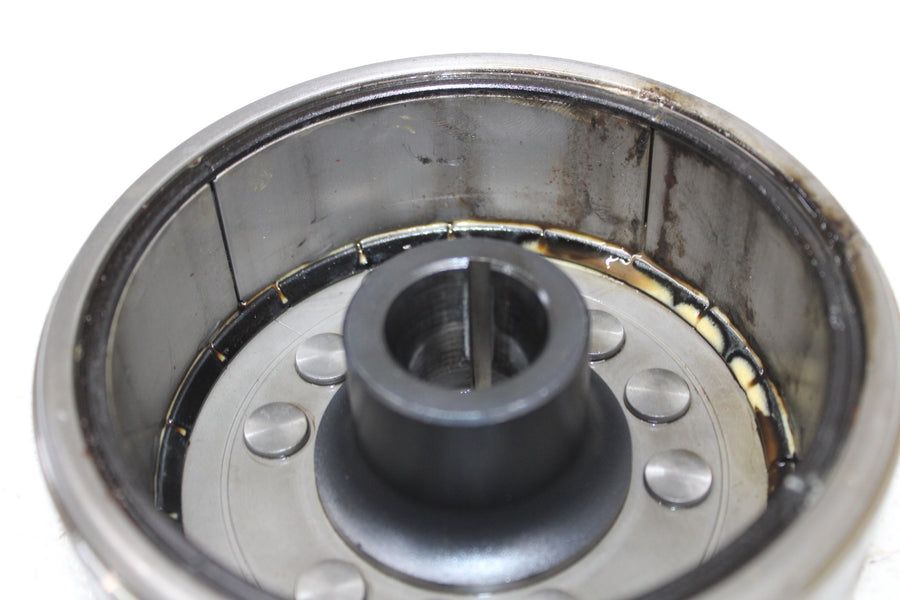 1982 HONDA V45 MAGNA VF750C STATOR GENERATOR ALTERNATOR MAGNETO
