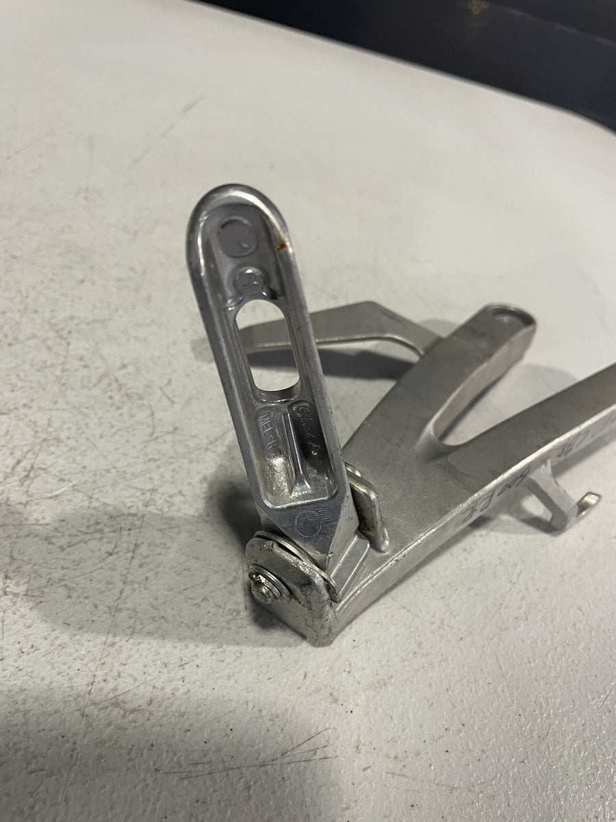 09-12 HONDA CBR600RR REAR BACK PASSENGER PEG SET PAIR