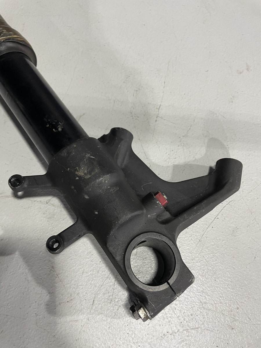 05-06 SUZUKI GSXR1000 LEFT FRONT FORK SHOCK SUSPENSION BENT
