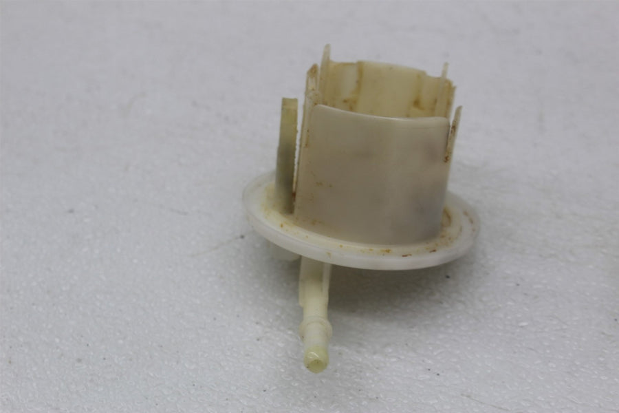15-19 YAMAHA YZF R1 GAS FUEL PUMP HOUSING BASE