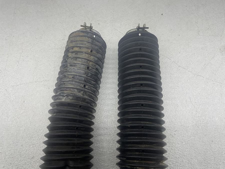 83-84 HONDA XR350R FRONT LEFT RIGHT FORK BOOTS GUARDS SHIELDS COVERS