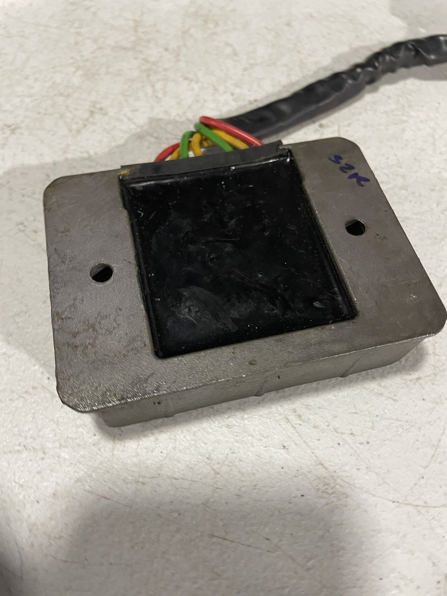 06-07 DUCATI MONSTER S2R 800 RECTIFIER VOLTAGE REGULATOR