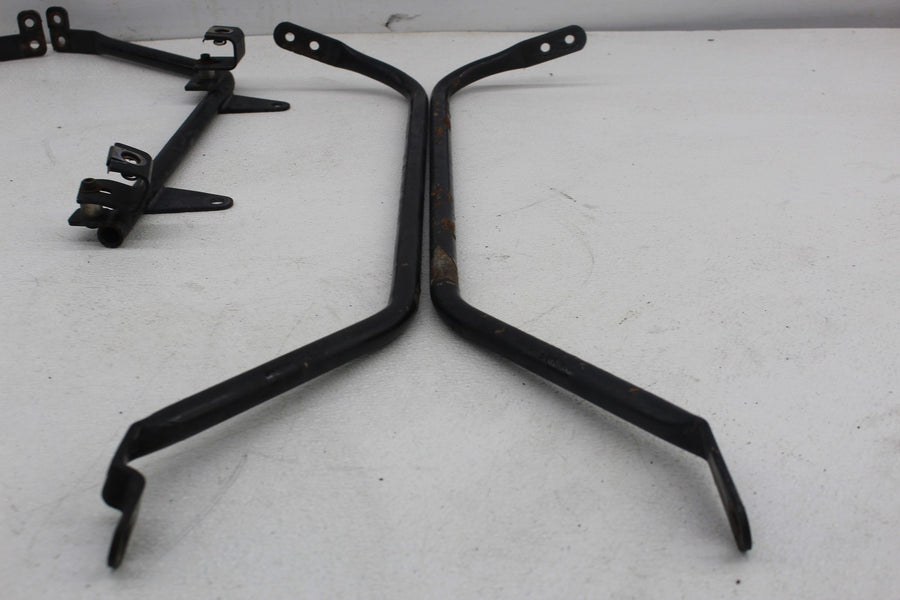 01-06 HARLEY-DAVIDSON HERITAGE SOFTAIL FLSTCI SADDLEBAG CASE MOUNT BRACKET SET