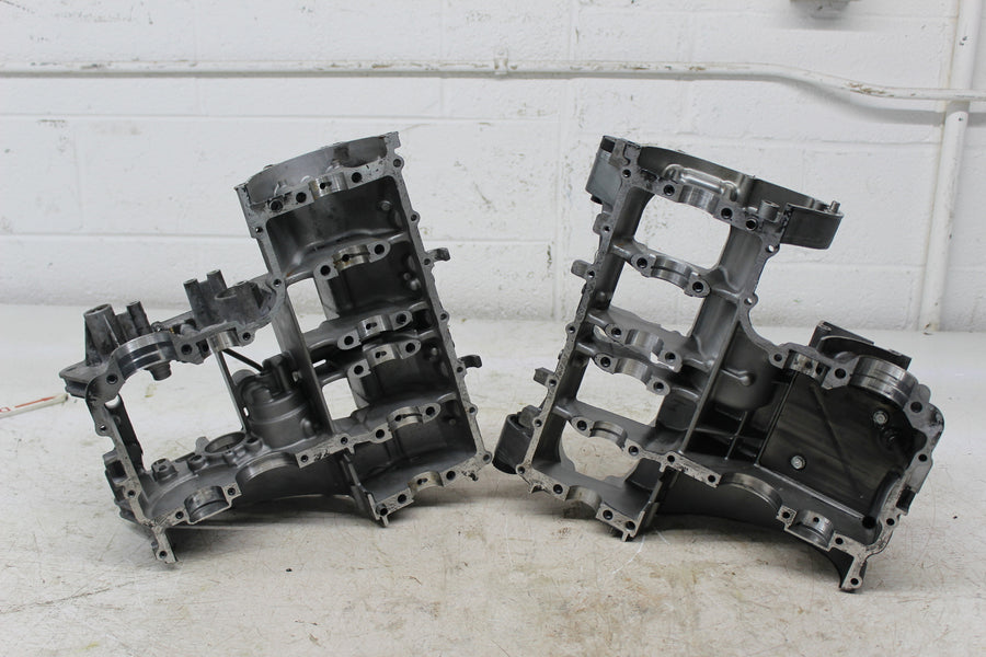 90-93 KAWASAKI NINJA ZX6 ZX600D ENGINE MOTOR CRANKCASE CRANK CASES BLOCK
