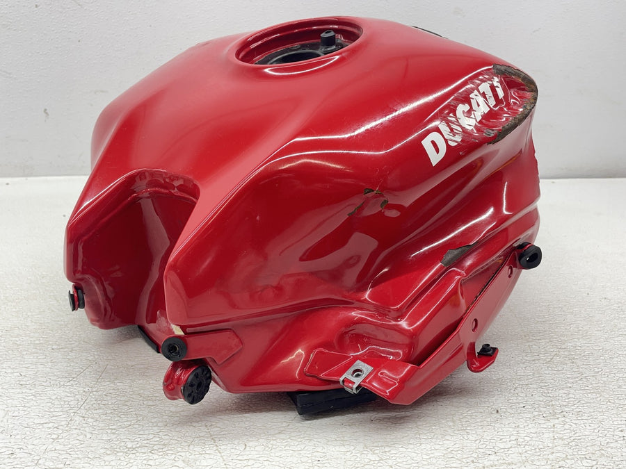 21-24 DUCATI SUPERSPORT 950 S GAS TANK FUEL CELL PETROL RESERVOIR