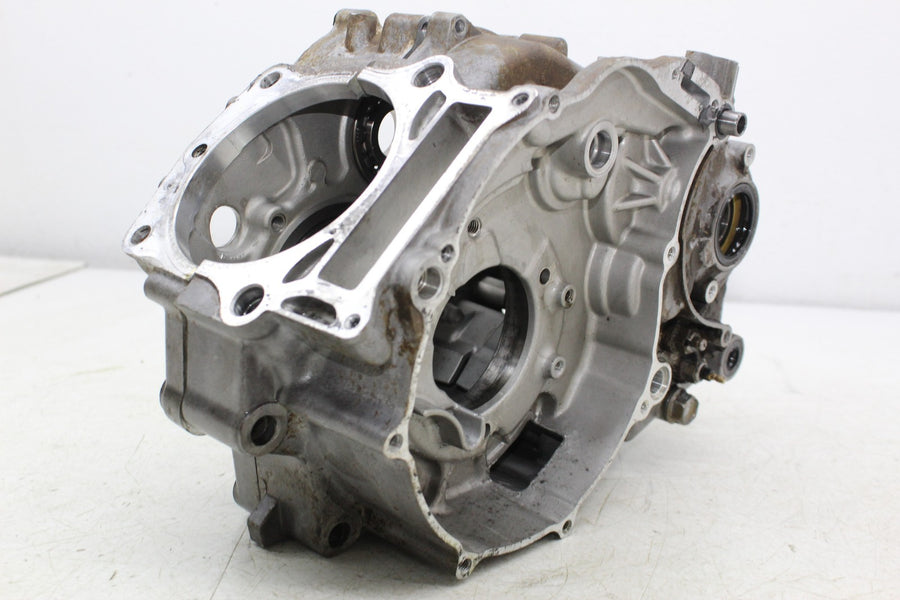 01-05 YAMAHA RAPTOR 660 YFM660 ENGINE MOTOR CRANKCASE CRANK CASES BLOCK (READ)