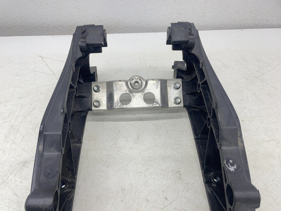 11-26 SUZUKI GSXR600 GSXR750 REAR SUBFRAME SUB FRAME STRAIGHT 41221-14J00-YUG