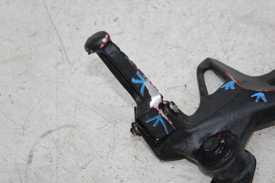 98-04 TRIUMPH SPRINT 955 RIGHT REAR BACK PASSENGER PEG